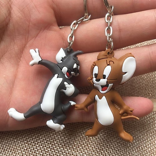 2Pcs cartoon Tom and jerry Key Chains Metal 3D Key Ring Party Gift Bag ornaments