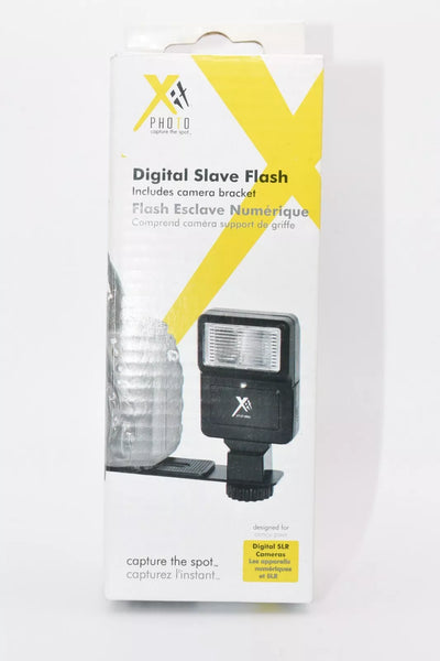 Xit DIGITAL SLAVE FLASH with Bracket for Digital DSLR Camera Black